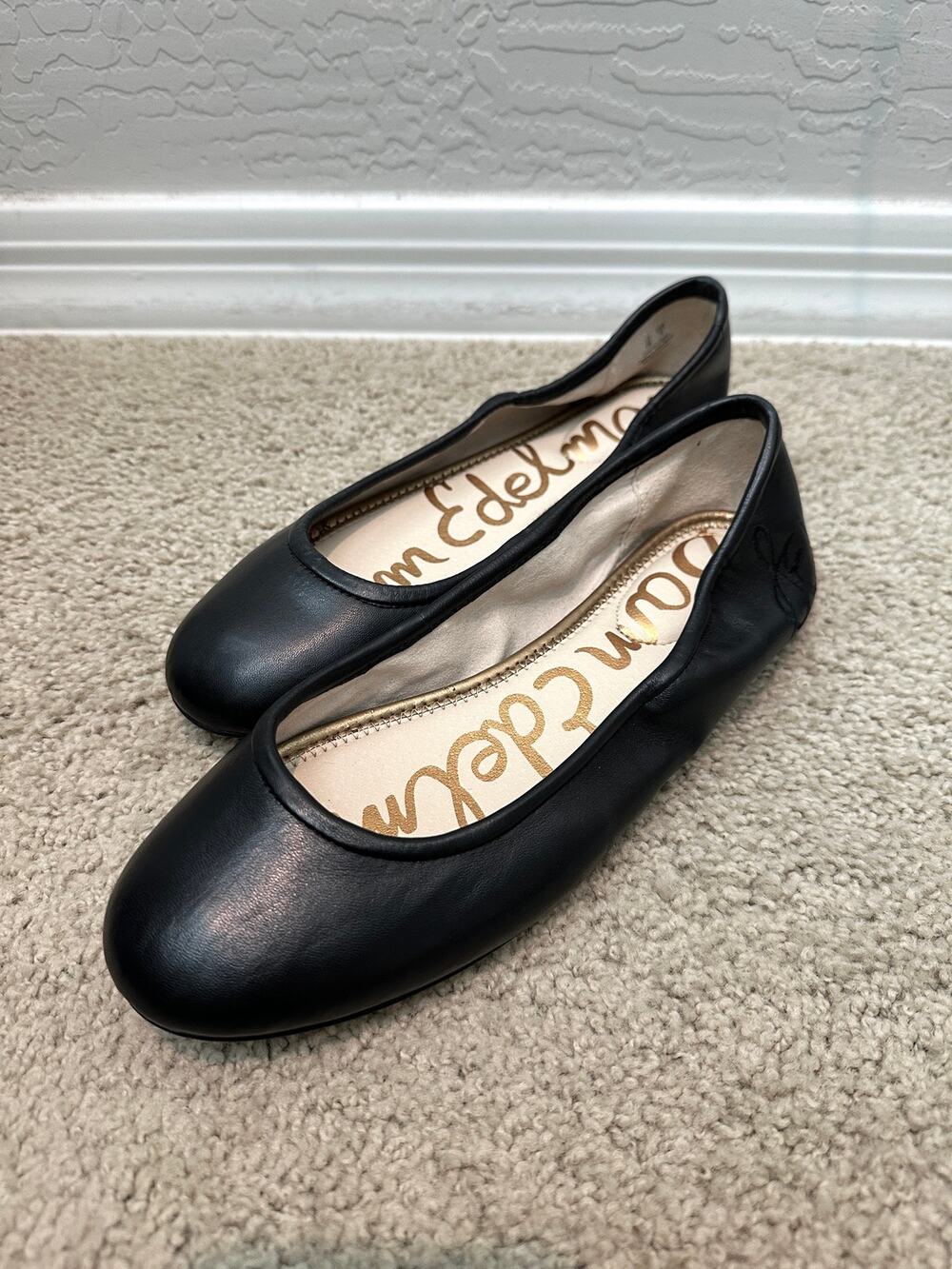 SAM EDELMAN Black Leather Ballet Flats Round Toe Size 8 Minimalist Workwear